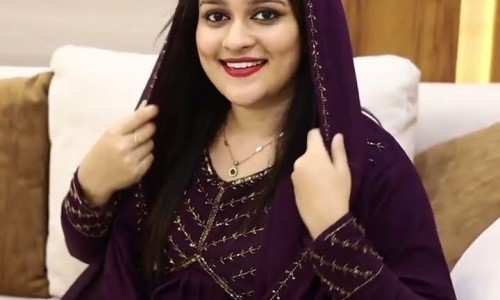 鸡蛋加蜂蜜吃了对身体好吗-鸡蛋蜂蜜和维生素有什么功效网 - 网站提供鸡蛋加蜂蜜吃了对身体好吗小常识、鸡蛋蜂蜜和维生素有什么功效和作用